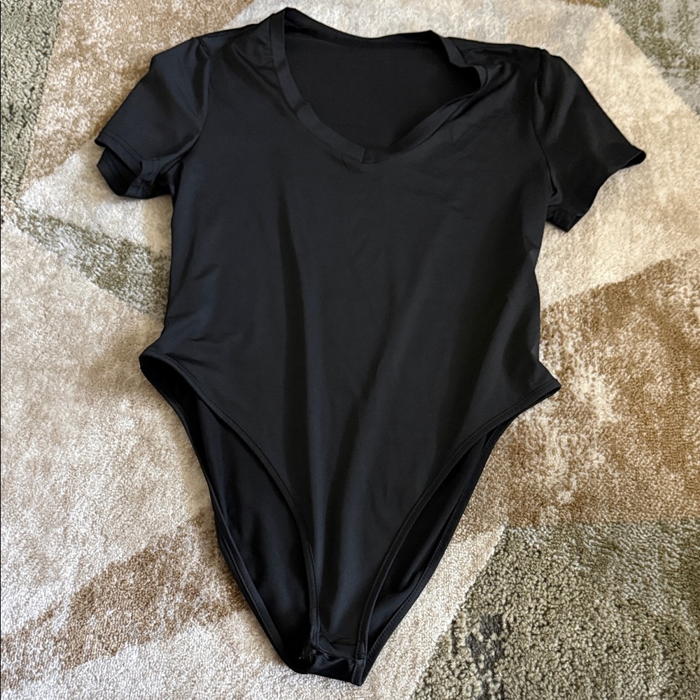 Black Short Sleeve Bodysuit